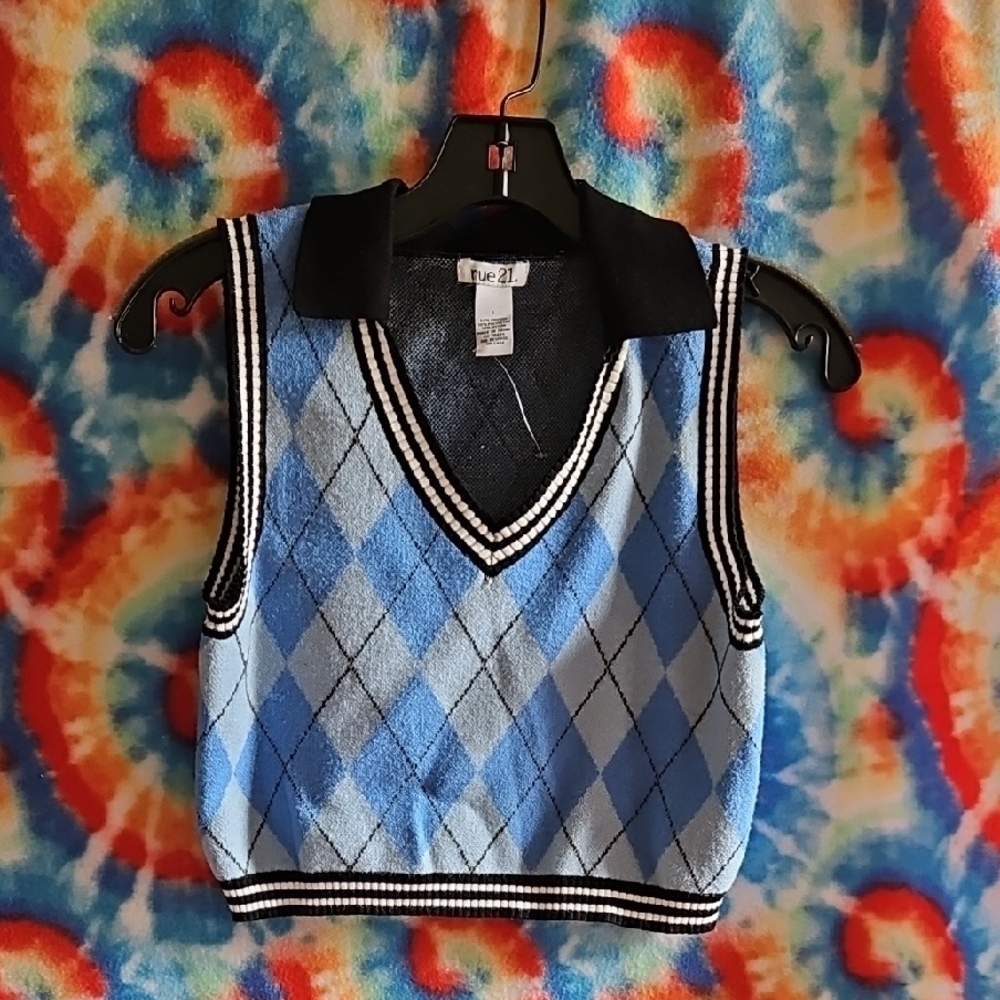 Rue21 Black and Blue Argyle Knit Vest